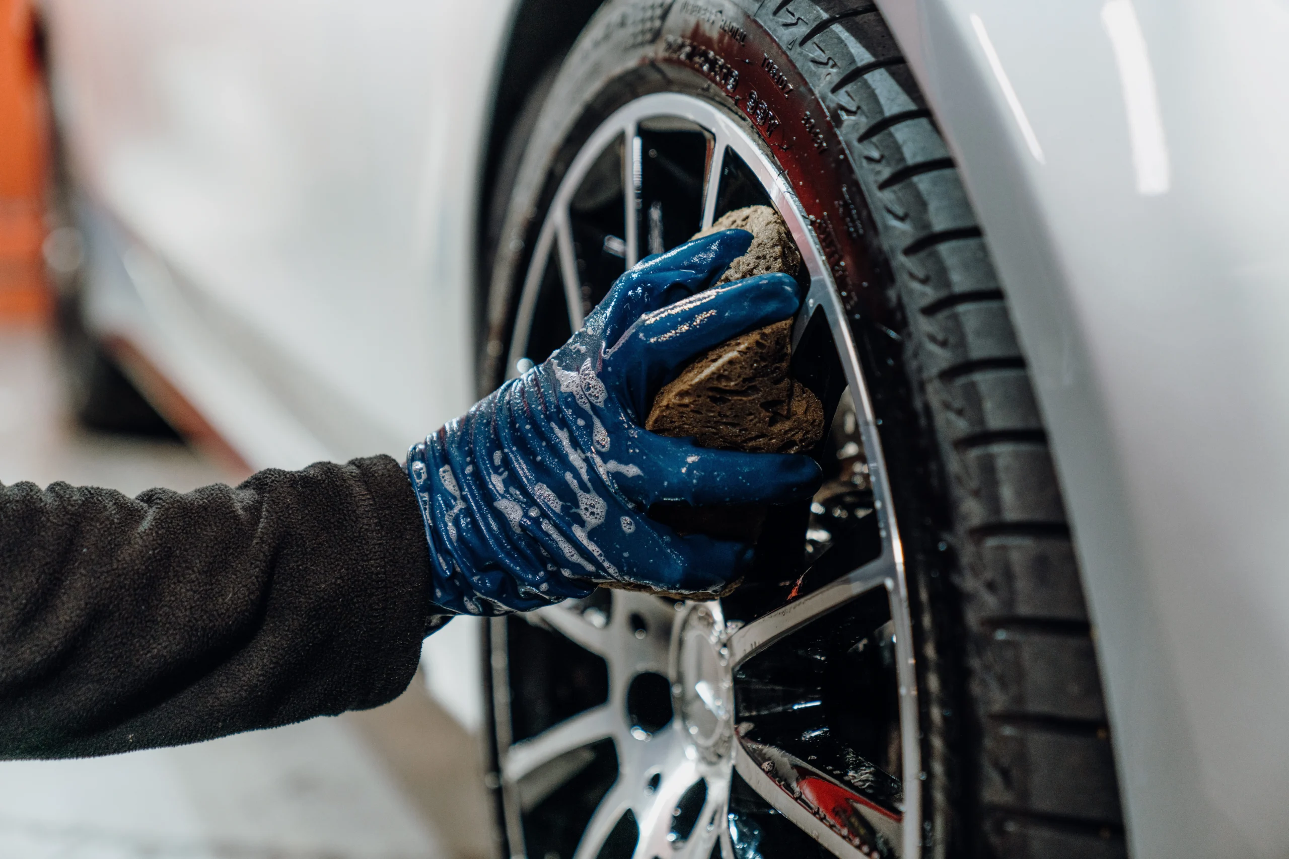 Lavage à la main voiture Nice - Clean + Pro